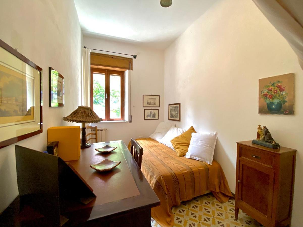 Villa Tana Pacenzia Чефалу Экстерьер фото