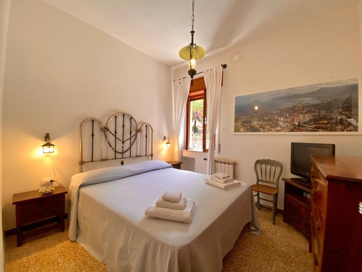 Villa Tana Pacenzia Чефалу Экстерьер фото