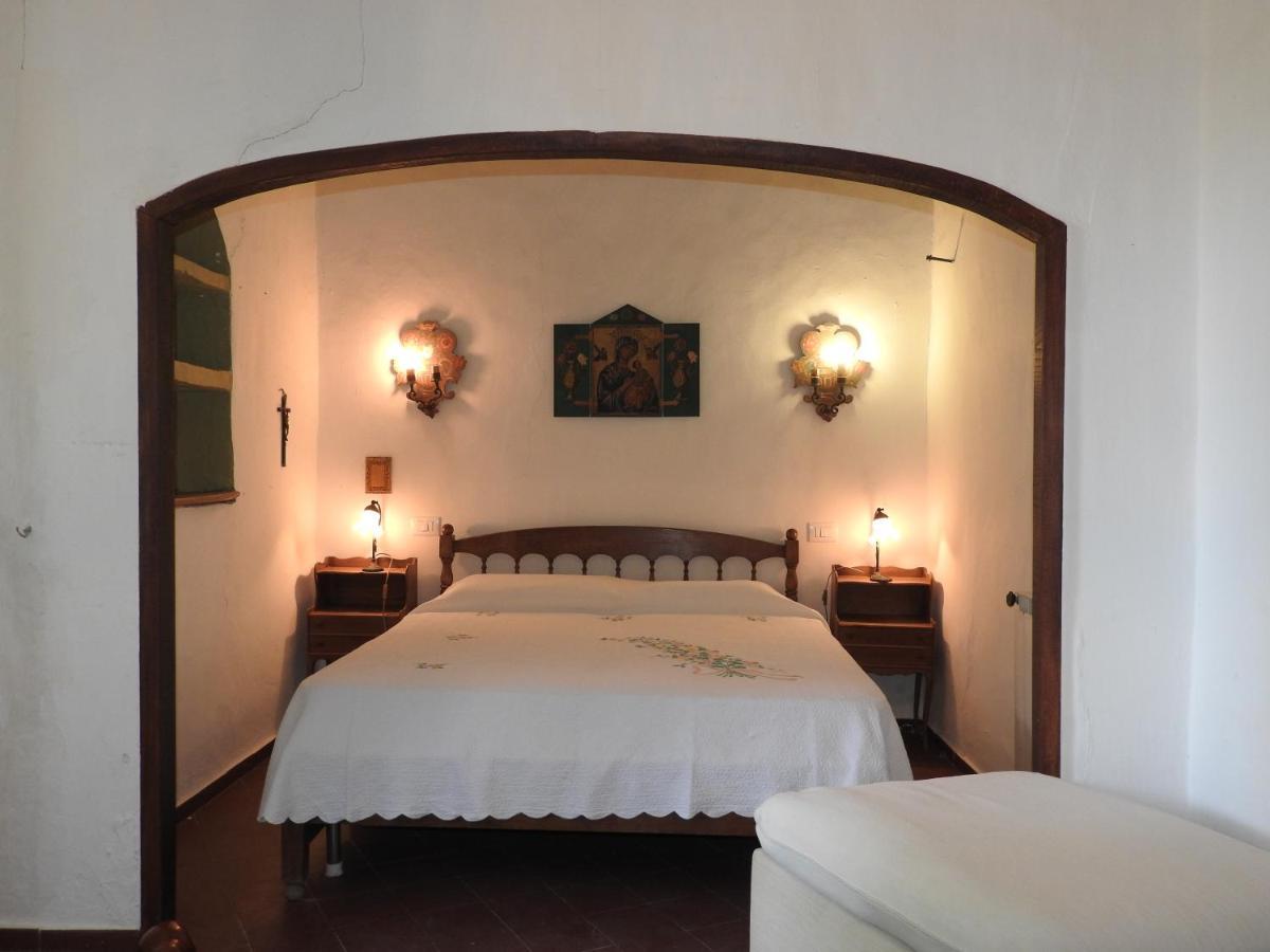 Villa Tana Pacenzia Чефалу Экстерьер фото